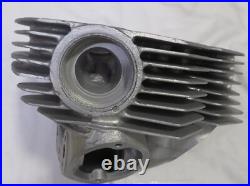 7725 Norton 850 Commando Cylinder Head Rh4 32mm Ports Used Threads Good
