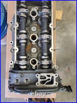 Johnson Suzuki DF225 225hp outboard engine motor port cylinder head