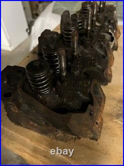 One Pair Of Ford V6 Essex Cylinder Heads D Shape inlet ports For Spares Repair