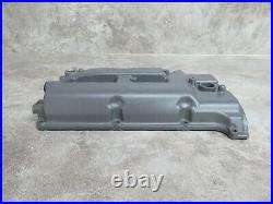 Suzuki Oem Cylinder Head Cover Port #11180-98j01