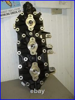 Used Johnson/Evinrude 2003 225 HP V6 Ficht Port Cylinder Head, #s 353432 353226